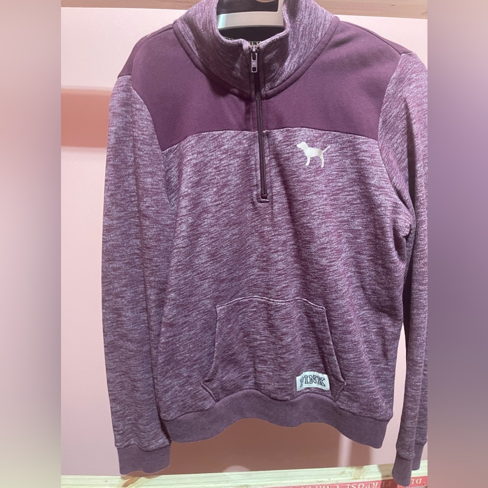 PINK PULLOVER